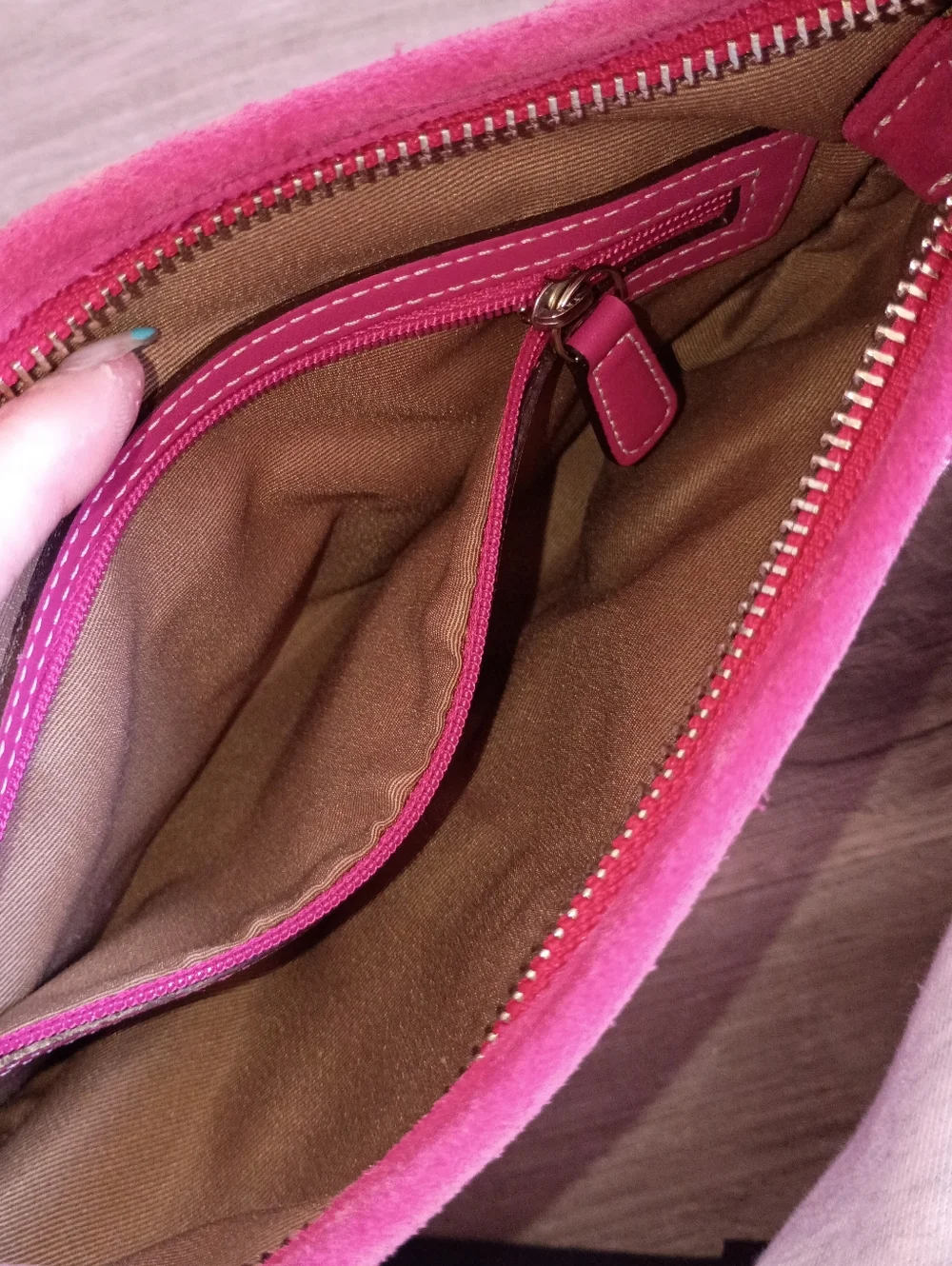 Coach Vintage Women's Y2K 2004 Hot Pink Canvas Suede Shoulder Mini Hobo Handbag - Picture 7 of 8